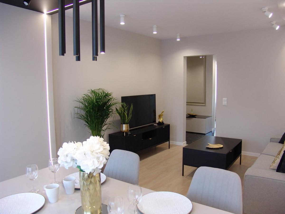 Zb Apartment Beige Piekary Śląskie Buitenkant foto